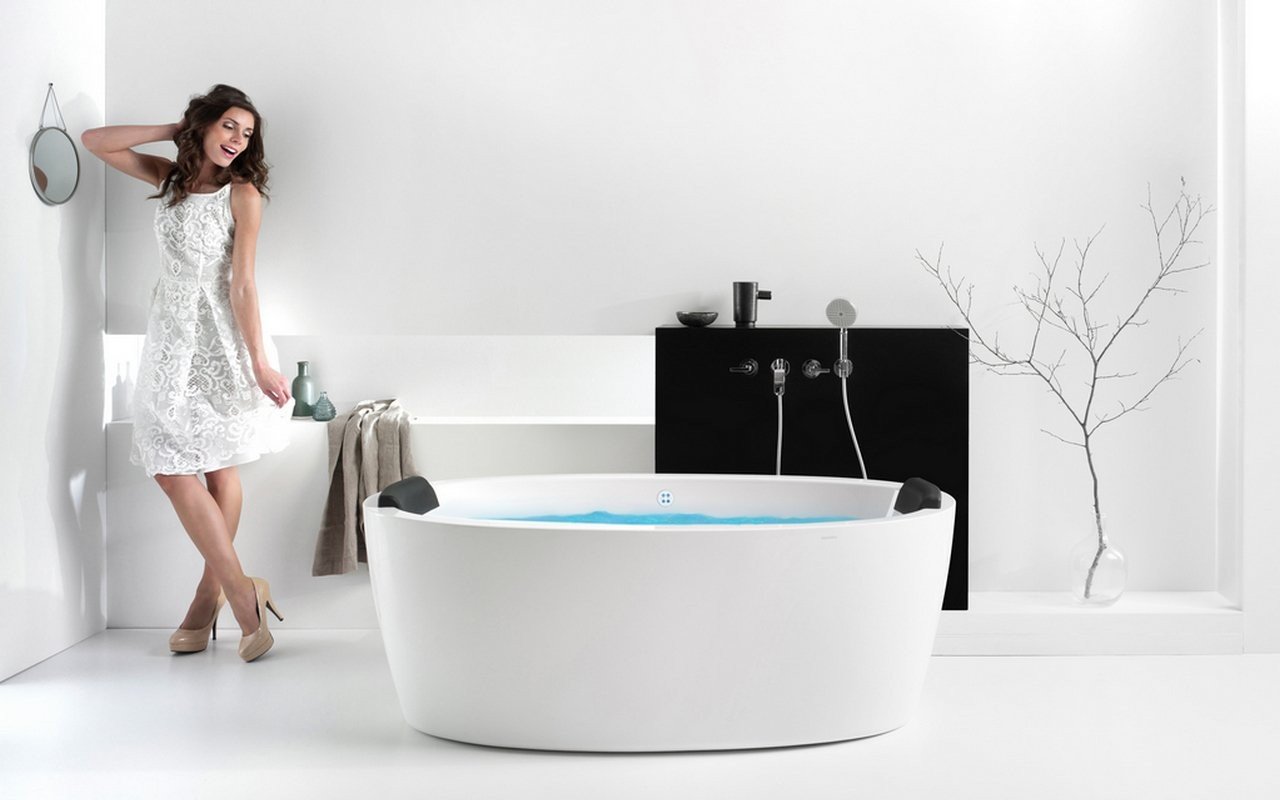 Aquatica Purescape™ 174A-Wht Relax Air Massage Bathtub picture № 0