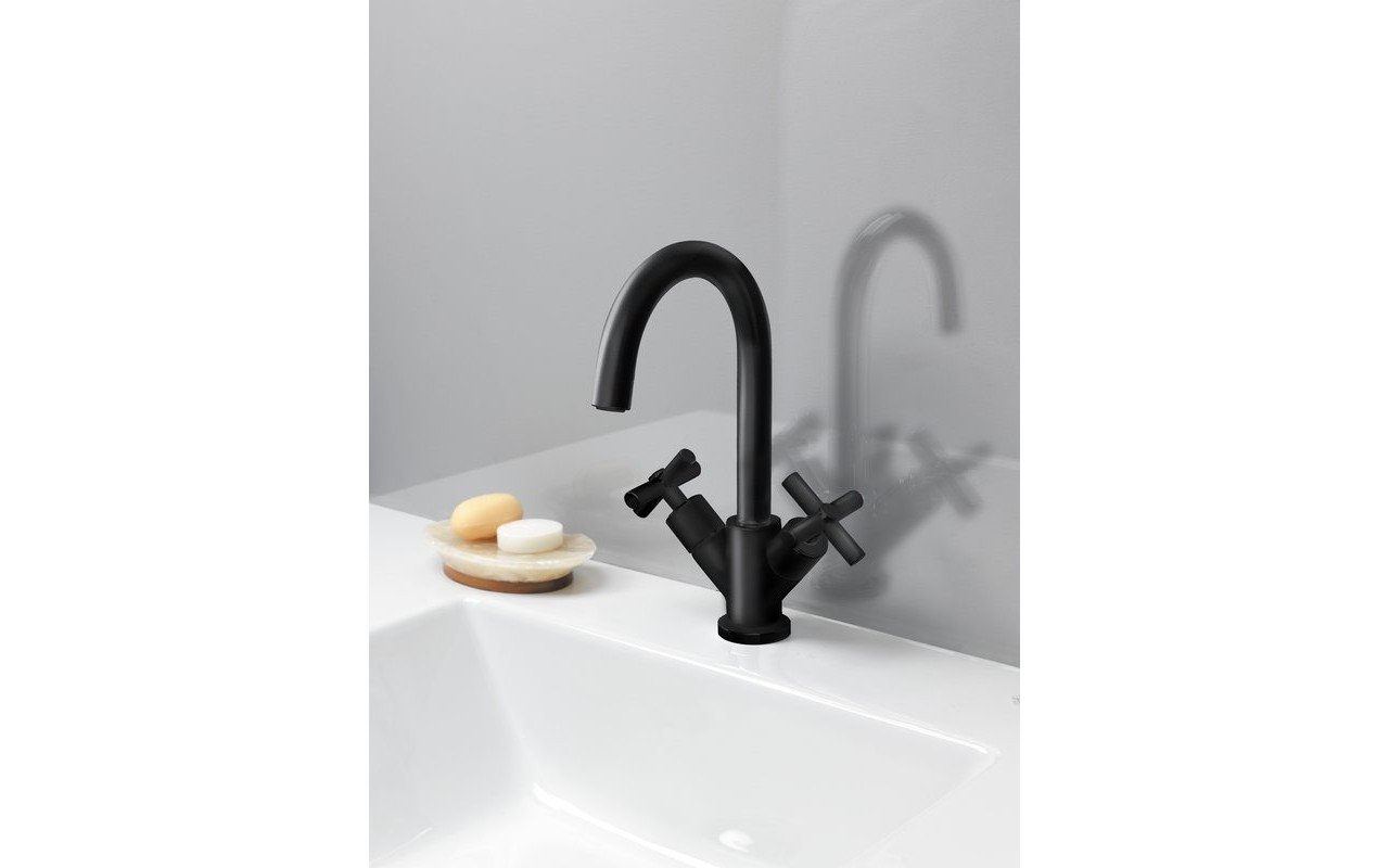 Aquatica Celine 7" Sink Faucet (SKU-226) – Black Matte picture № 0