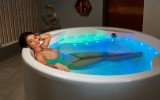 Aquatica Allegra Wht Freestanding Relax Air Massage Bathtub web(3)