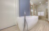 Handel Architects Aquatica PureScape 174B Wht Freestanding Acrylic Bathtub 01 (web)