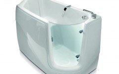 Aquatica Baby Boomer R Walk In Acrylic bathtub (2) (web)