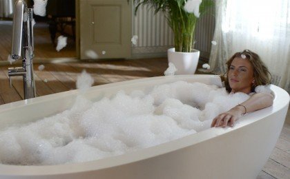 Karolina Large Oval Stone Bathtub web (3) (web)