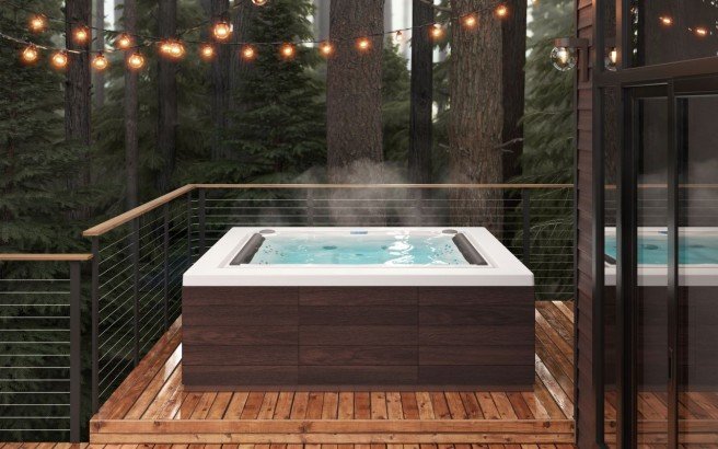 Aquatica Downtown Infinity Spa With Thermory Wooden Siding (220/240V/ 50/60Hz)